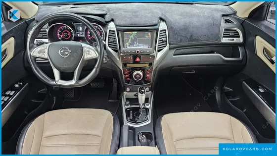 KGM - SSANGYONG TIVOLI LX 2WD