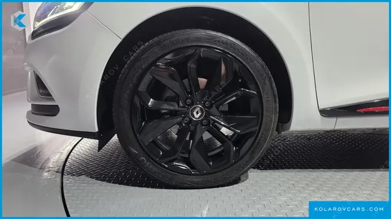 RENAULT KOREA CLIO INTENS