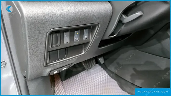 RENAULT KOREA QM6 (KOLEOS) DIESEL 2WD RE SIGNATURE