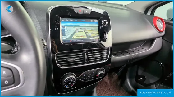 RENAULT KOREA CLIO INTENS PANORAMIC
