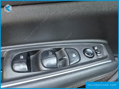 RENAULT KOREA QM6 (KOLEOS) DIESEL 4WD RE SIGNATURE