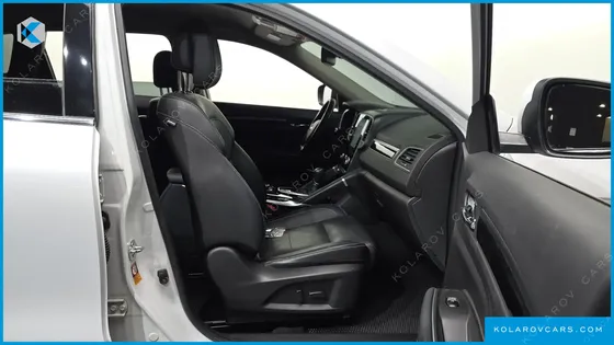 RENAULT KOREA QM6 (KOLEOS) DIESEL 2WD RE SIGNATURE