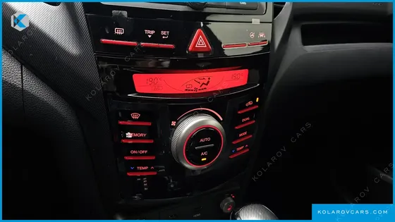 KGM - SSANGYONG TIVOLI LX 4WD