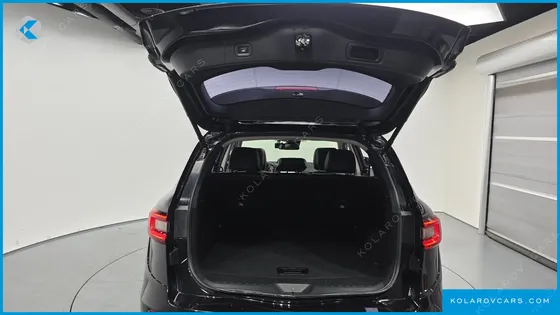 RENAULT KOREA QM6 (KOLEOS) DIESEL 2WD RE SIGNATURE