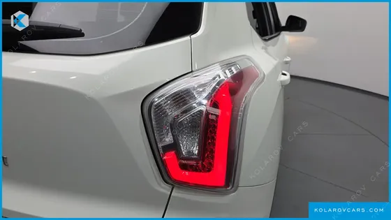 KGM - SSANGYONG TIVOLI VX 2WD
