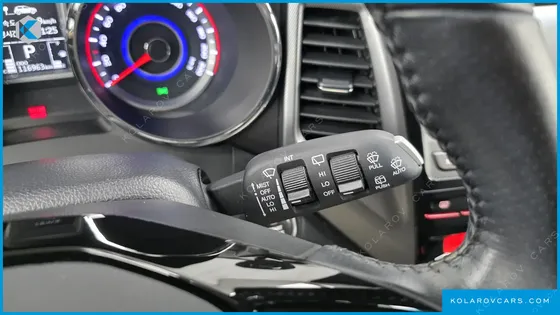 KGM - SSANGYONG TIVOLI LX 2WD