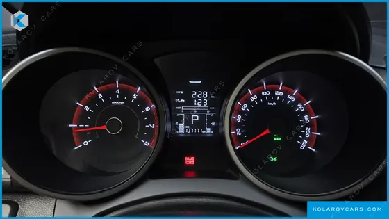 KGM - SSANGYONG TIVOLI VX 2WD