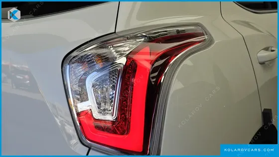 KGM - SSANGYONG TIVOLI VX 2WD