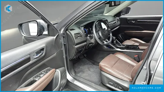 RENAULT KOREA QM6 (KOLEOS) DIESEL 2WD RE SIGNATURE