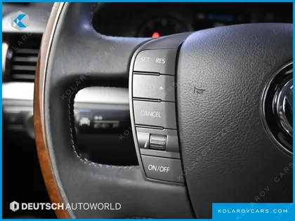 VOLKSWAGEN PHAETON V8 4.2 LWB