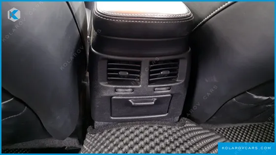 LEXUS IS PREMIUM