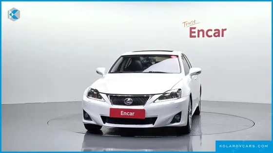 LEXUS IS PREMIUM