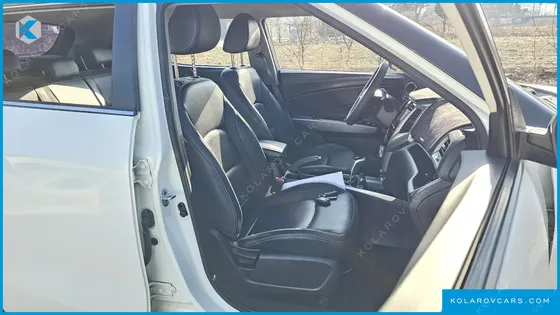 KGM - SSANGYONG TIVOLI VX 2WD