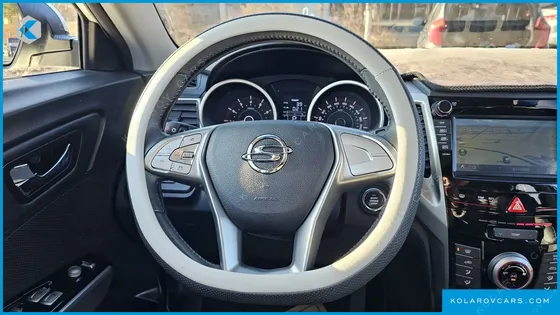 KGM - SSANGYONG TIVOLI VX 2WD