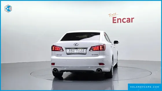LEXUS IS PREMIUM