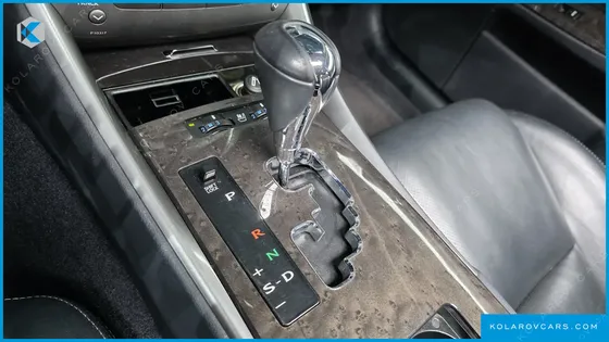 LEXUS IS PREMIUM
