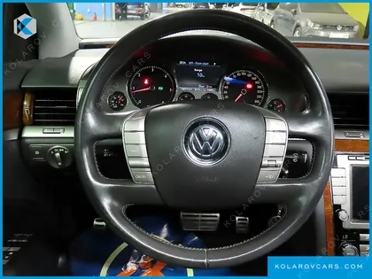 VOLKSWAGEN PHAETON V6 3.0 TDI