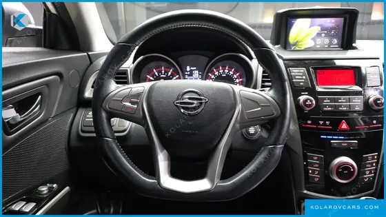 KGM - SSANGYONG TIVOLI VX 2WD