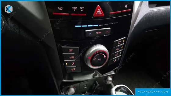 KGM - SSANGYONG TIVOLI VX 2WD