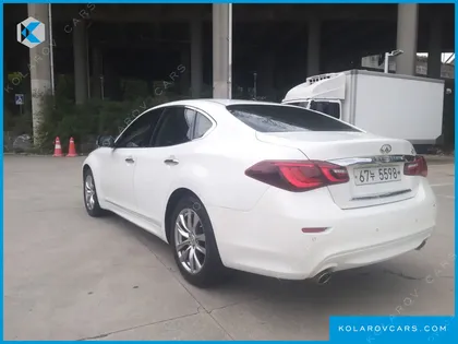 INFINITY Q70 3.7 PREMIUM