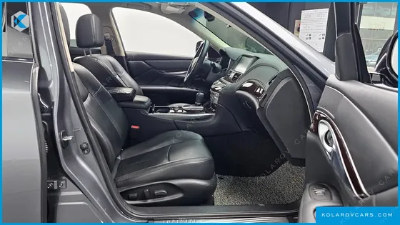 INFINITY Q70 3.7 STYLE