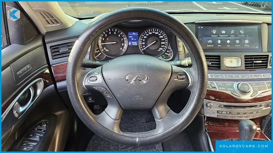 INFINITY Q70 3.7 STYLE