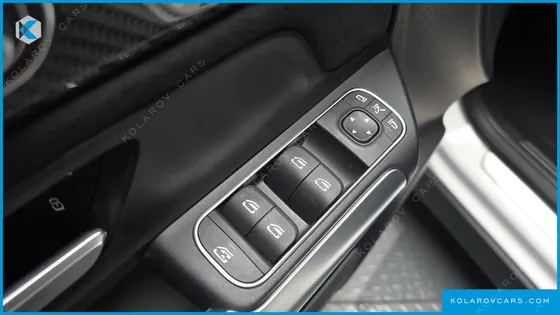 MERCEDES GLA-CLASS GLA250 4MATIC