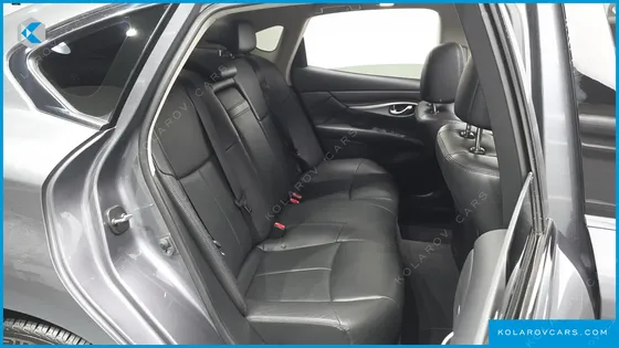 INFINITY Q70 3.7 STYLE