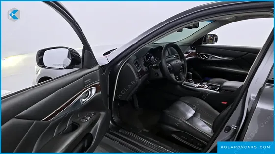 INFINITY Q70 3.7 AWD