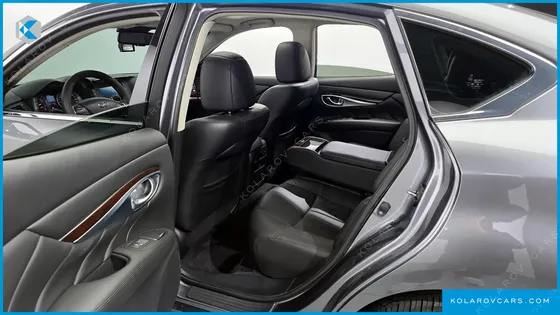 INFINITY Q70 3.7 AWD