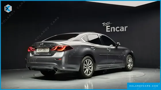 INFINITY Q70 3.7 STYLE
