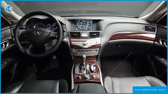 INFINITY Q70 3.7 STYLE