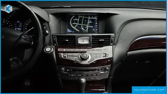 INFINITY Q70 3.7 STYLE