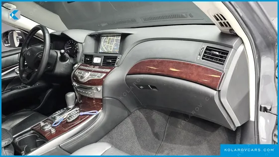 INFINITY Q70 3.7 STYLE