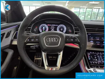 AUDI Q8 55 TFSI QUATTRO PREMIUM