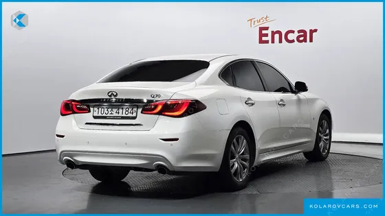 INFINITY Q70 3.7 STYLE