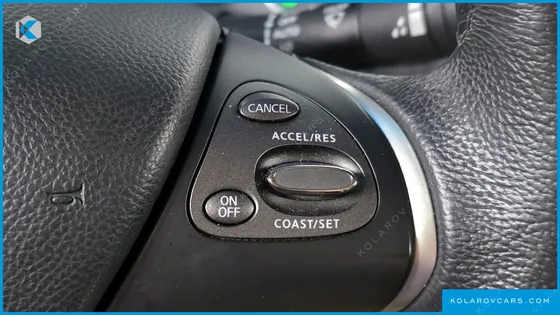 INFINITY Q70 3.7 STYLE
