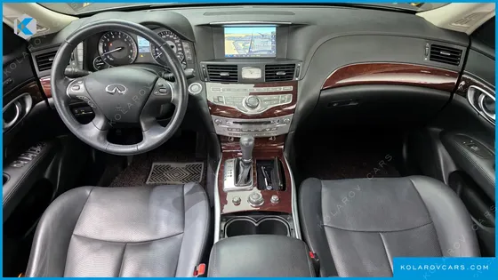 INFINITY Q70 3.7 STYLE