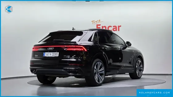 AUDI Q8 55 TFSI QUATTRO PREMIUM