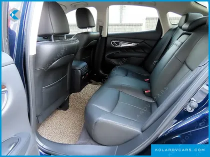 INFINITY Q70 3.7 STYLE