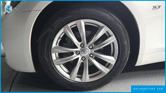 INFINITY Q70 3.7 STYLE
