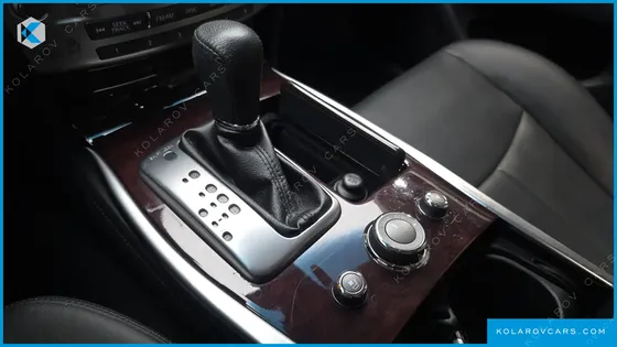 INFINITY Q70 3.7 STYLE