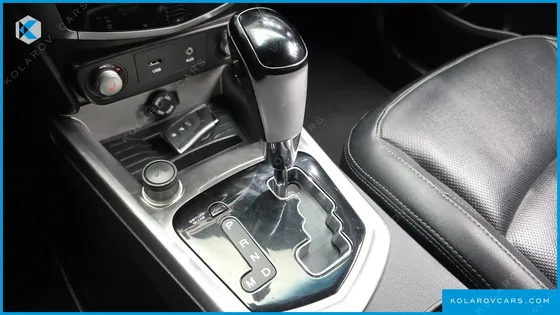 KGM - SSANGYONG TIVOLI VX 2WD