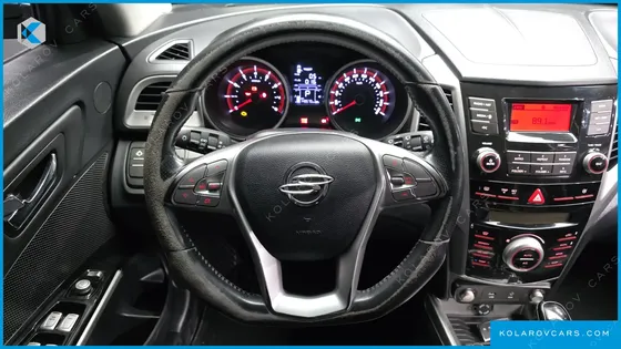 KGM - SSANGYONG TIVOLI VX 2WD