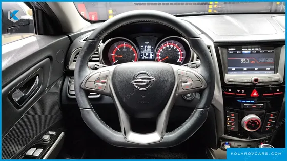 KGM - SSANGYONG TIVOLI DIESEL LX 2WD