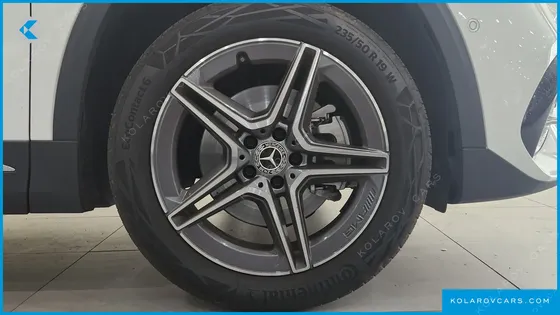 MERCEDES GLA-CLASS GLA250 4MATIC