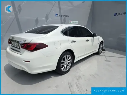 INFINITY Q70 3.0D