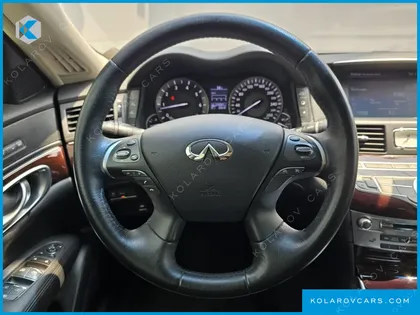 INFINITY Q70 3.0D