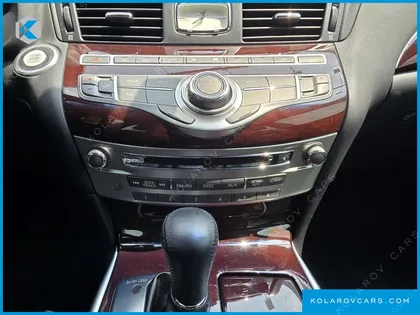 INFINITY Q70 3.0D