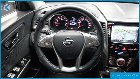 KGM - SSANGYONG TIVOLI VX 2WD